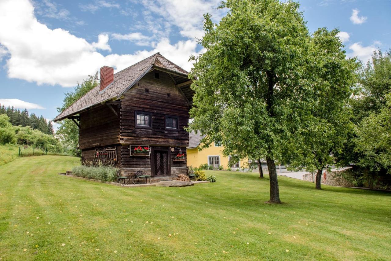 Huette Zum Verlieben Gurk Exterior foto